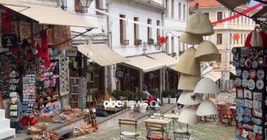 Gjirokastra, “magnet” për italianët/ Konsulli i nderit Bilushi: Ndikoi promovimi në mediat fqinje