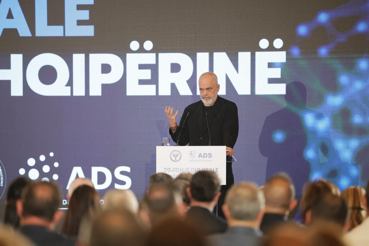 Krijohet “qeveria” digjitale/ Rama: Kompania do mirëmbajë sistemet e institucioneve shtetërore