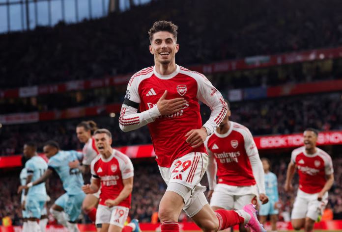 arsenal-kampion-i-anglise-londinezet-fituan-titullin-pasi-manchester-city-u-ndal-ne-barazim