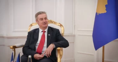 Ambasadori britanik në Kosovë: Pas zgjedhjeve partitë të arrijnë kompromisin, Kuvendi i ri të zgjedhë presidentin
