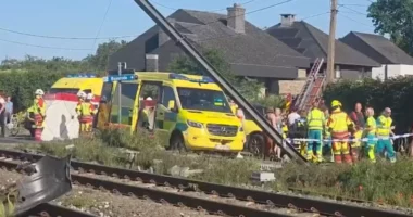 Tragjedi në Belgjikë/ Autobusi me nxënës përplaset me trenin, katër viktima