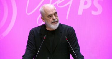 Rama: Më afër se kurrë me BE/ Kryeministri: Nisim mbylljen e grupkapitujve