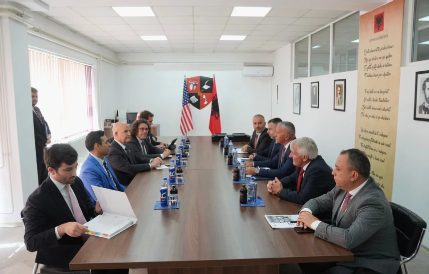kongresistet-amerikane-ne-presheve-probleme-reale-mes-shqiptareve-dhe-serbise