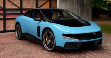 Ferrari prezanton makinën e parë elektrike/ Modeli Luce do të kushtojë 640 mijë dollarë