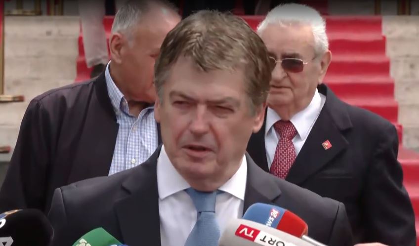 Lamtumirë Servet Pëllumbi  Bamir Topi  Një nga zërat më të ekuilibruar  njeri reformator
