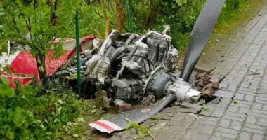 Tragjedi në Gjermani/ Aeroplani bie në zonë banimi, raportohet për të vdekur