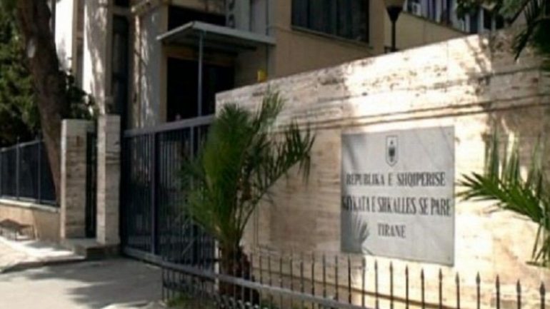 Pafajësi për ish-zyrtarët e Bashkisë/ Tiranë, ishin akuzuar për shpërdorim detyre, pas rindërtimit nga tërmeti