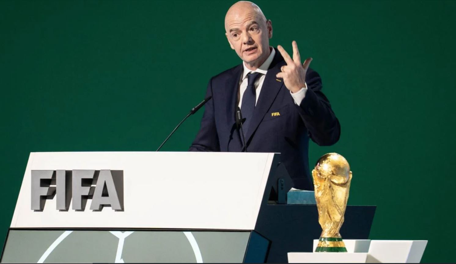 Infantino: Irani, në Botëror/ Presidenti i FIFA nuk ka dyshime: Do luajë në SHBA sipas planit