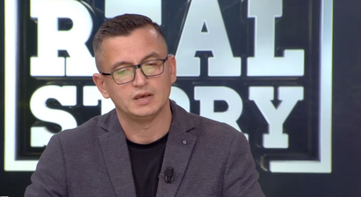 Pse protestat e opozitës nuk janë strategjike   Analiza e pedagogut Mile në Real Story