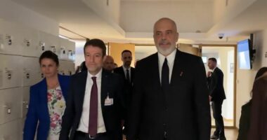 Shqipëri-BE, drejt “altarit”/ Marta Kos: Hap i madh për Shqipërinë! Hoxha: Të gjitha rrugët na çojnë në Bruksel