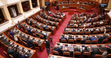 Kuvendi në seancë plenare, gjashtë interpelanca me kryeministrin Rama dhe ministrat