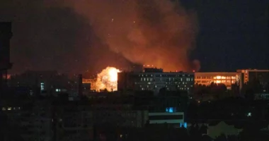 Sulm masiv rus në Kiev, shpërthime dhe alarm ajror në kryeqytetin ukrainas