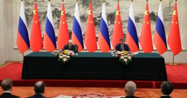 Putin nga Pekini: Rusia ka një rol stabilizues në skenën ndërkombëtare