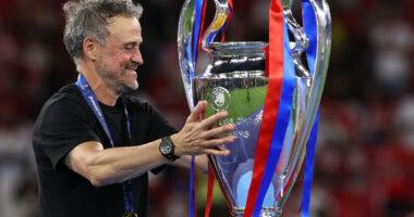 Një Champions për të bijën/ Luis Enrique kujton vajzën e ndjerë pas suksesit me Paris SG