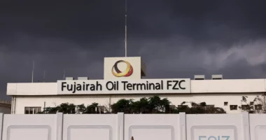 Irani kryen sulme me dron, zjarr në një objekt nafte në Oman