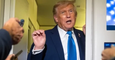 Trump thyen traditën 50-vjeçare: Do të flas personalisht me presidentin e Tajvanit