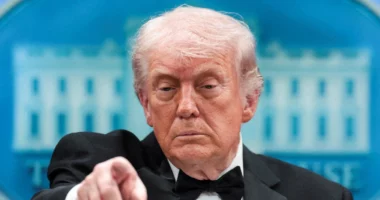 Trump paralajmëron sërish: Irani do të zhduket nga faqja e dheut nëse sulmon anijet amerikane