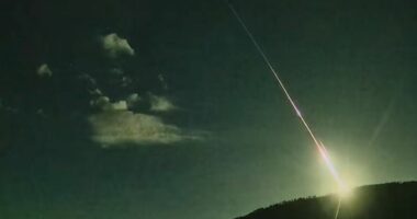 Meteori shpërthen mbi SHBA/ NASA: Valë goditëse e barabartë me 300 ton eksplozivë u ndje në verilindje të vendit