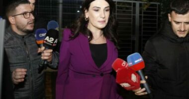 Gjykata e Lartë rishikon paraburgimin/ Efekti i parë i vendimit të saj, liron nga arresti shtëpiak Mirlinda Karçanaj