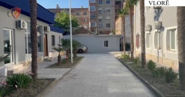 Morën peng dhe dhunuan një 20-vjeçar/ Vlorë, arrestohet 1 nga autorët, në kërkim dy të tjerë
