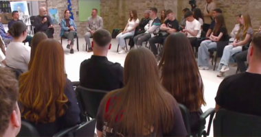 Rama nga Gjirokastra: Do shtojmë financimet për start up-et. Laboratorë smart në shkolla, të gjithë të kenë akses në teknologji!
