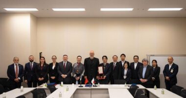 Edi Rama takon Ligën Parlamentare të Miqësisë Japoni–Shqipëri