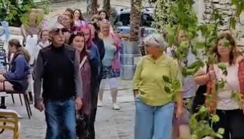 Rama ndan pamjet nag Berati: Turistë nga vende të ndryshme po shijojnë historinë, kulturën dhe mikpritjen e qytetit