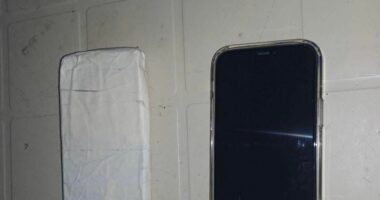 Kontrolle të befasishme në burgun e Vlorës, sekuestrohet iPhone i fshehur në dyshek