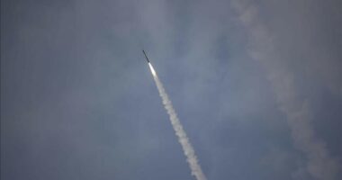 Koreja e Veriut lëshon disa raketa balistike me rreze të shkurtër veprimi