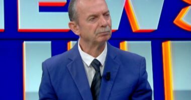 Lamtumirë Servet Pëllumbi/ Nura: Ishte profesori babaxhan. Roli i tij, i rëndësishëm në politikë