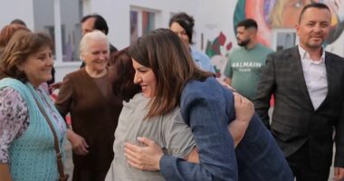 Privatizimi, përfitojnë 2 mijë familje/ Qeveria shqiptare vendim për banorët që jetojnë në ish konvikte e godina shtetërore