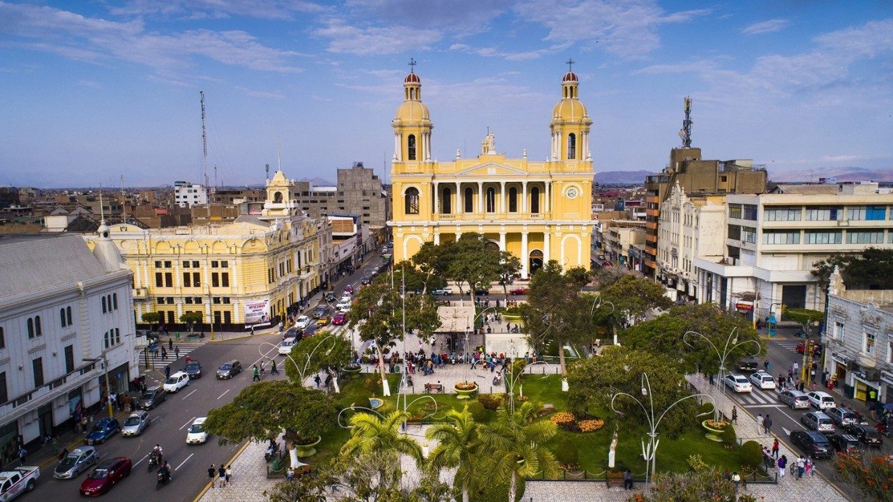 Peru  abuzime nga grupimi katolik  Komisioni i Vatikanit merr qindra ankesa  për abuzime fizike e seksuale