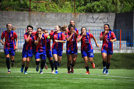 Vllaznia përsëri kampione/ Skuadra e futbollit të femrave fiton titullin, janë 13 radhazi