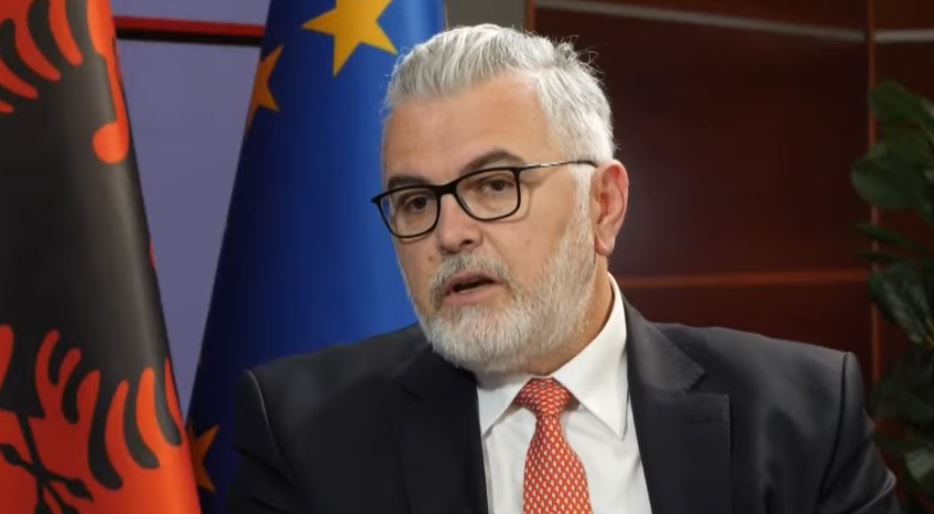 Përplasje mes gjyqësorit dhe ekzekutivit? Toni Gogu në “Real Story”: Balancimi i tyre, në të mirë të qytetarëve