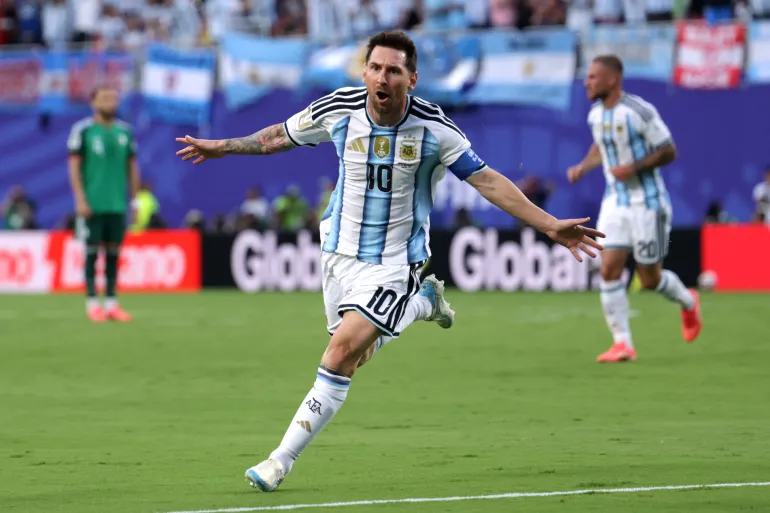 messi-gati-te-pushtoje-boten-pleshti-kerkon-te-vazhdoje-rrugen-e-rekordeve-ne-kete-boteror