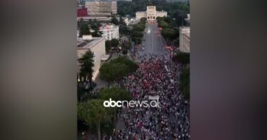 Pamjet nga protesta: Ja sa njerëz u mblodhën sot në bulevard