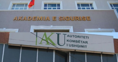 Helmimi i kursantëve në Akademinë e Sigurisë/ AKU reagim zyrtar, çfarë u konstatua nga kontrollet e kryera