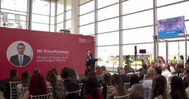 Karakaçi: Fluturimi Tiranë-Toronto, mundësi e re për turizmin në Shqipëri