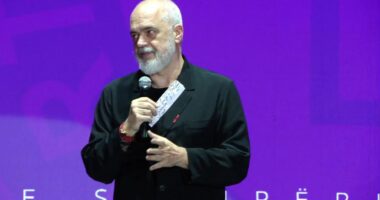 35-vjetori i PS në Tiranë/ Rama: Arsyeja e fitores së PS është aftësia për t’u hapur!