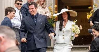 E frymëzuar nga Bianca Jagger, Dua Lipa thyen traditën me veshjen e saj të nusërisë