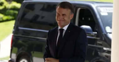 Macron: Misioni për rihapjen e Hormuzit mund të fillojë ‘dy ose tre ditë’ pas konfirmimit të marrëveshjes