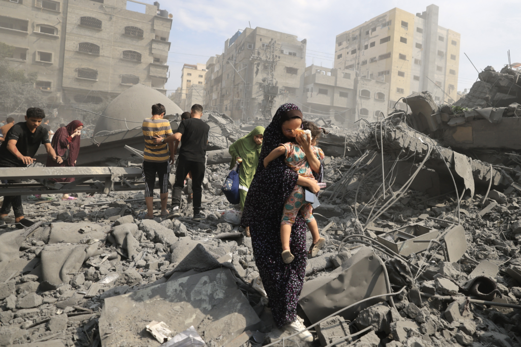 OKB: Palestinezët të bllokuar mes forcave izraelite, kolonëv