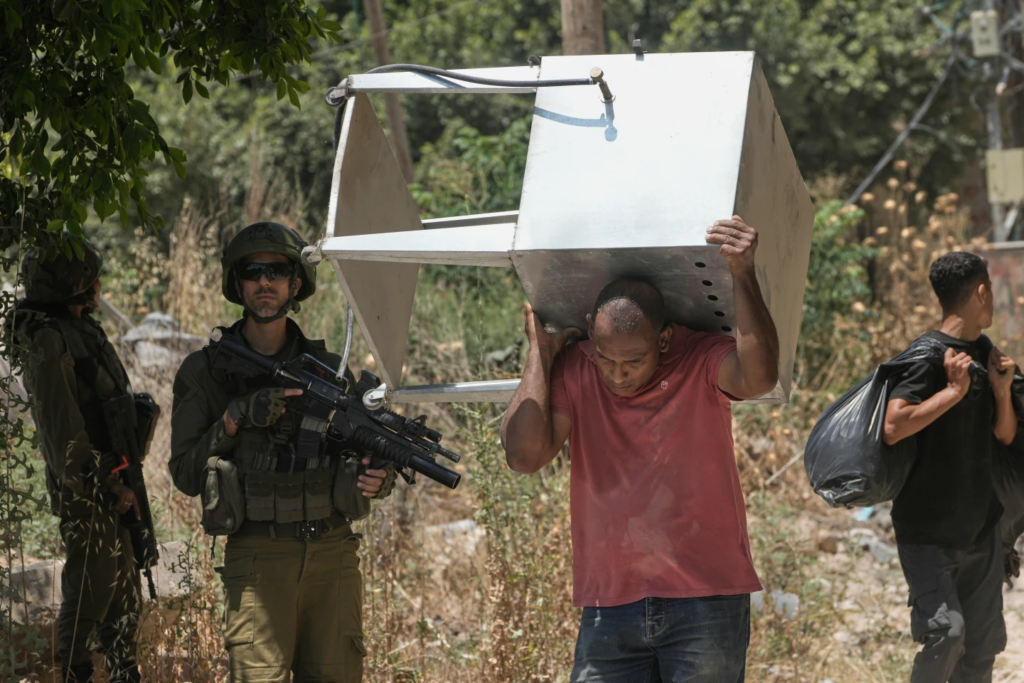 gaza-pas-armepushimit-mbi-1-mije-te-vrare-dhe-perplasje-thuajse-cdo-dite