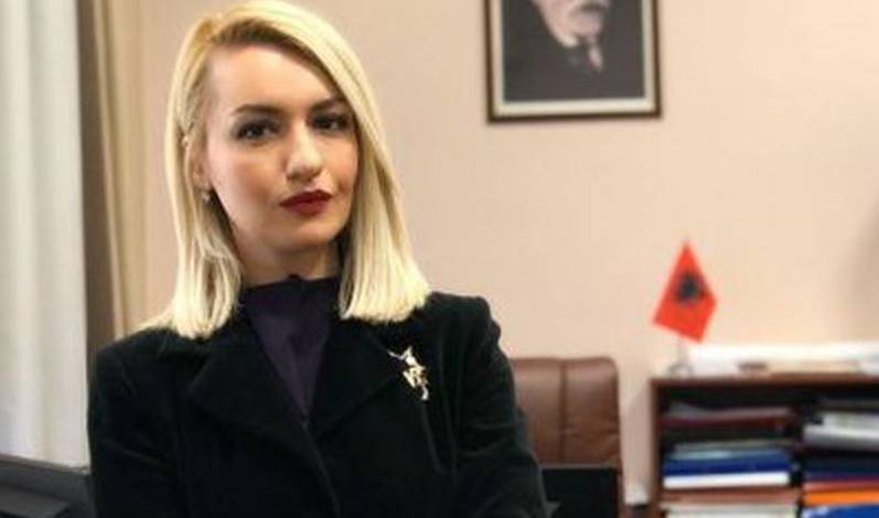 Për  marrëveshjen  e Elisës dhe bijtë e  revolucionit 