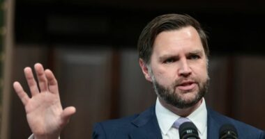 Vance: Trump mund ta bëjë publike marrëveshjen SHBA-Iran para nënshkrimit