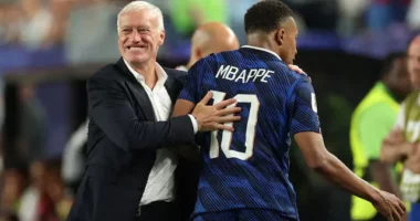 Mbappe do tjetër rekord/ Kapiteni i Francës në garë me yjet si Leonidas e Ronaldo