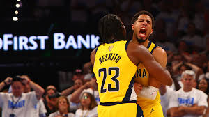 NBA, fiton “molla e madhe”/ New York e nis me “këmbën e mbarë” garën për titull