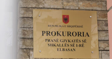 Akuzohen se i morën pasurinë një biznesmeni, lihen në burg tre ish-funksionarë në Elbasan