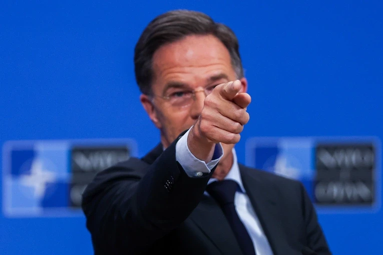Rutte konfirmon se reduktimi i forcave amerikane në NATO ka hyrë në fuqi menjëherë