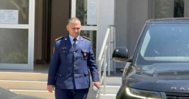 Skënder Hita mbërrin në Vlorë, takim urgjent në Prokurori pas ngjarjeve në Zvërnec